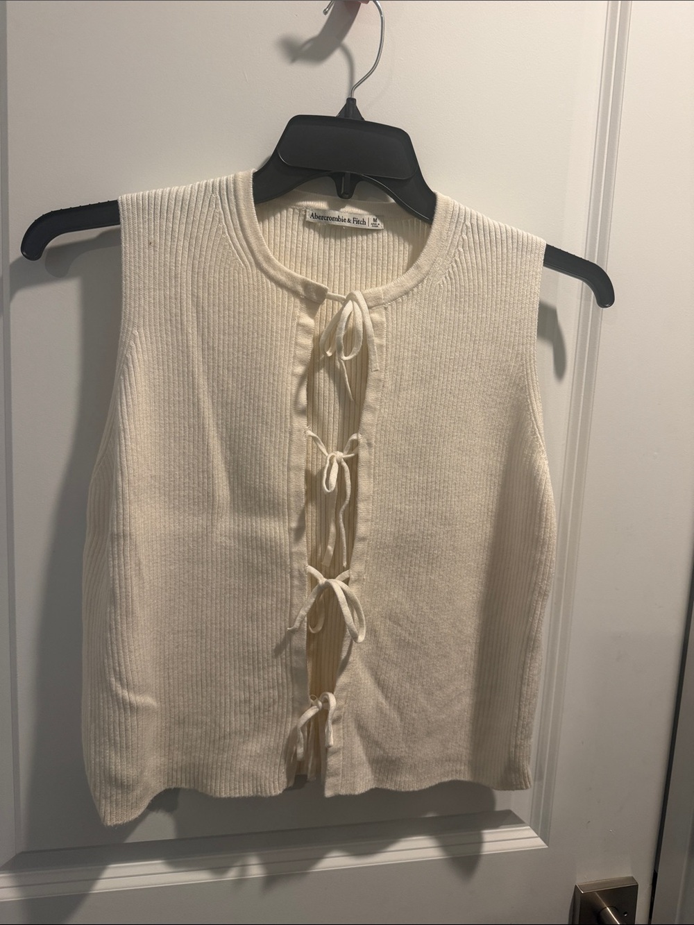Abercrombie & Fitch Cream Ribbed Tie-Front Tank